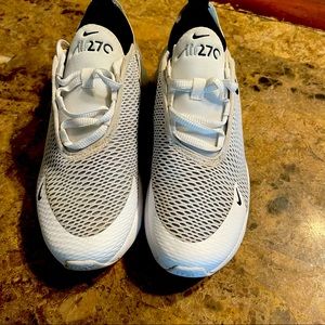 Nike Air Max 270